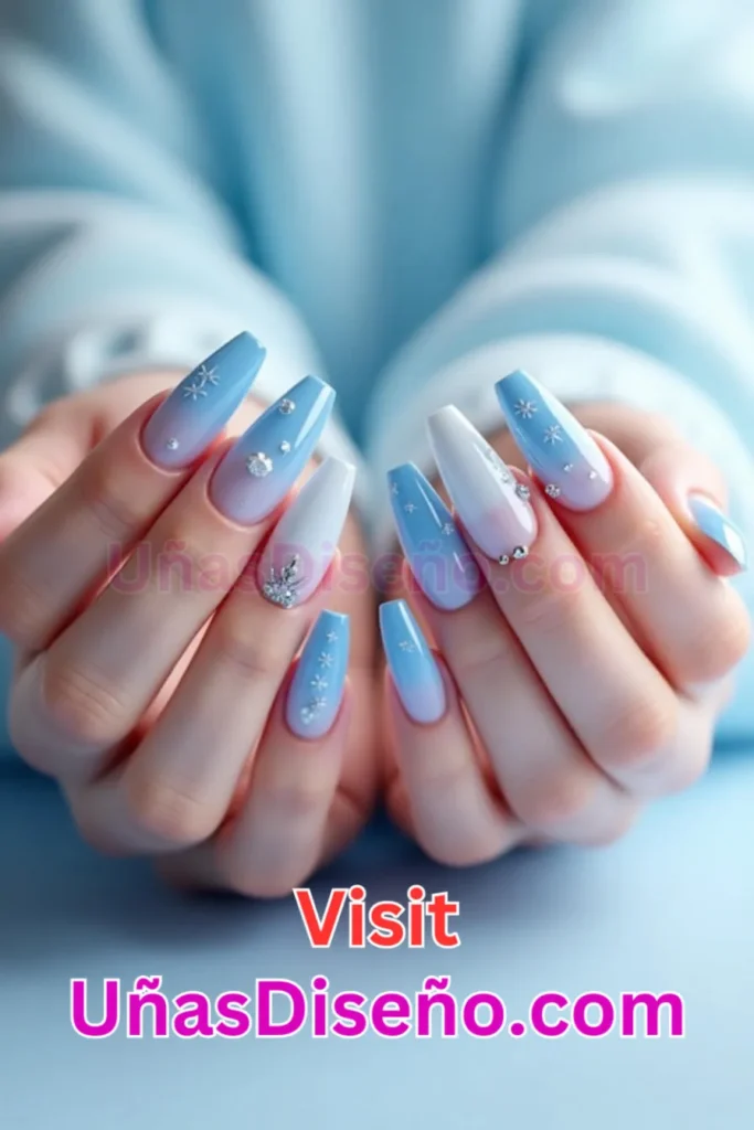 10. Uñas de gel azul hielo - Dale Glamour a tus Uñas La Guía Definitiva para 25 Esmaltes de Gel con Gelly y Gelish (2).jpeg