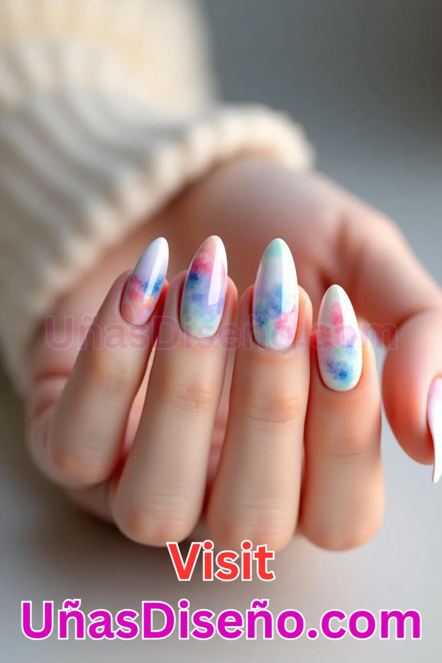 14. Acuarela Capricho Almendra - Reinventa tu Manicura 25 Diseños de Uñas Almendra Impresionantes para (2).jpeg