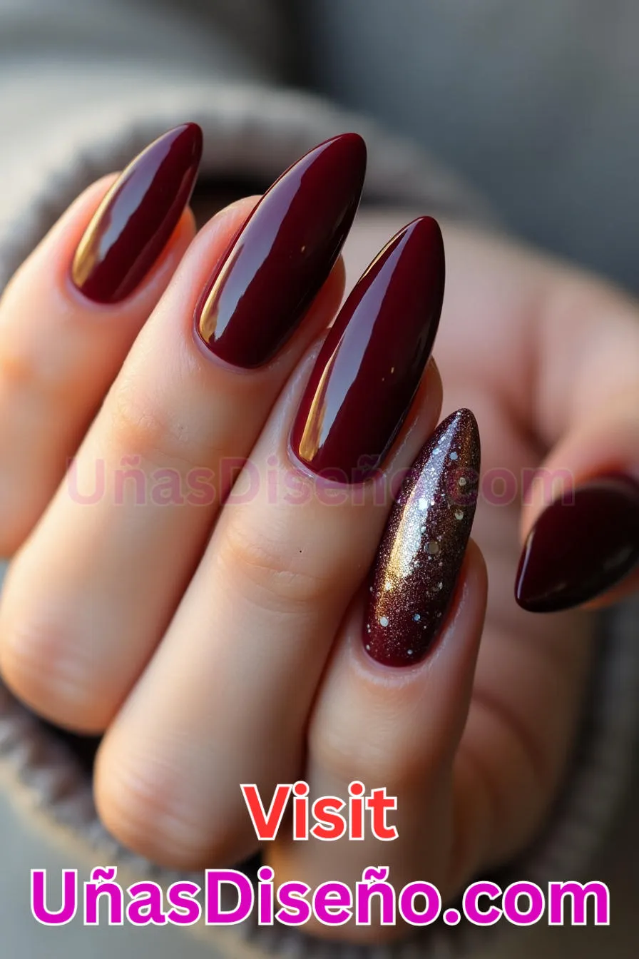14. Almendra burdeos oscuro - 20 Uñas de Almendra Elegance Diseños exclusivos para un look sofisticado (5).jpeg