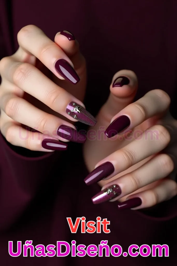 14. Lujo Ciruela Profundo - 25 fascinantes ideas de esmaltes de uñas de gel para un look de salón perfecto (3).jpeg