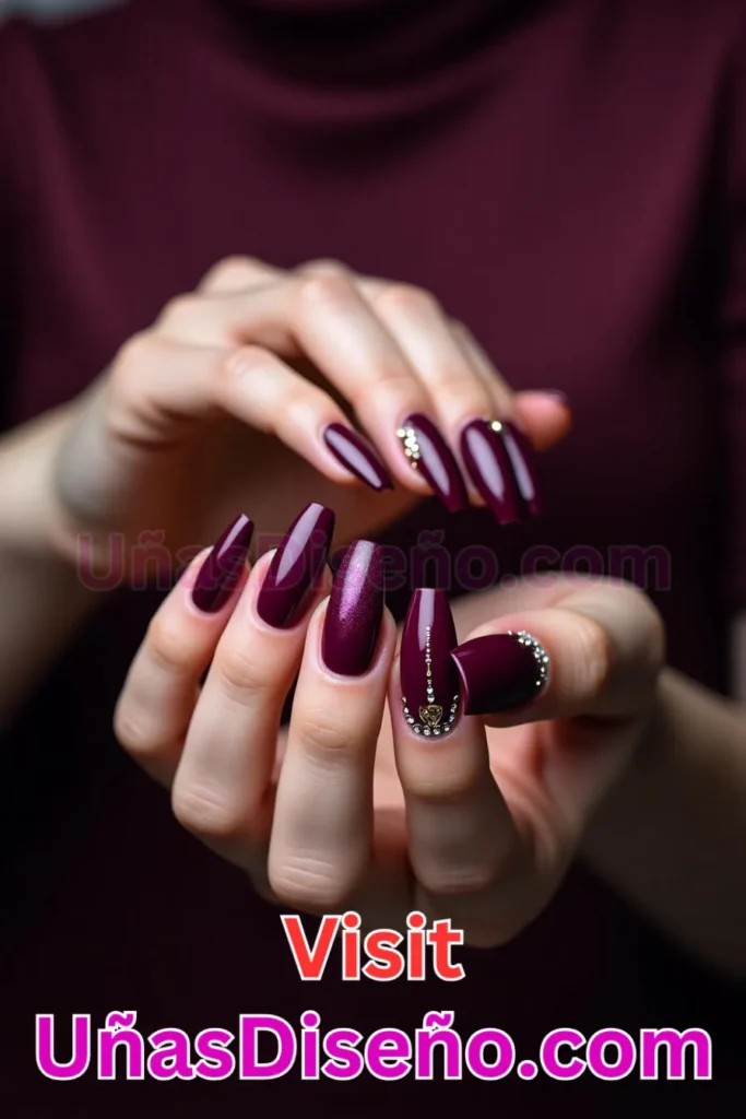 14. Lujo Ciruela Profundo - 25 fascinantes ideas de esmaltes de uñas de gel para un look de salón perfecto (8).jpeg