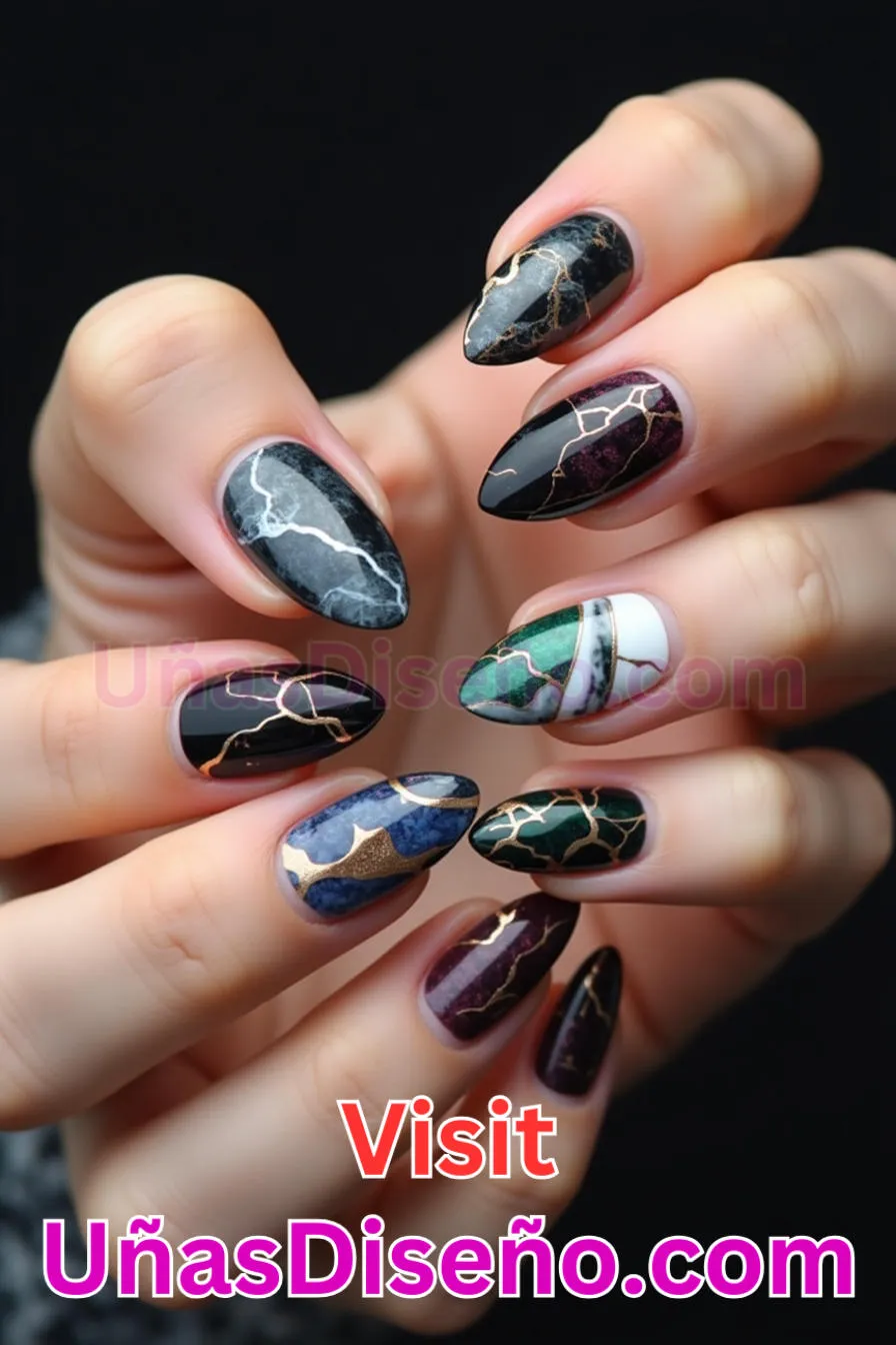 14. Mármol Mystique - Tendencias 30 Estilos de Uñas Almendra que Marcan la Diferencia (5).jpeg