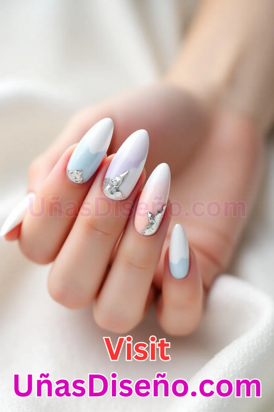 14. Uñas blancas lechosas - Brilla como nunca 25 diseños de esmaltes de gel, gelish y gel para uñas que tienes que probar (3).jpeg