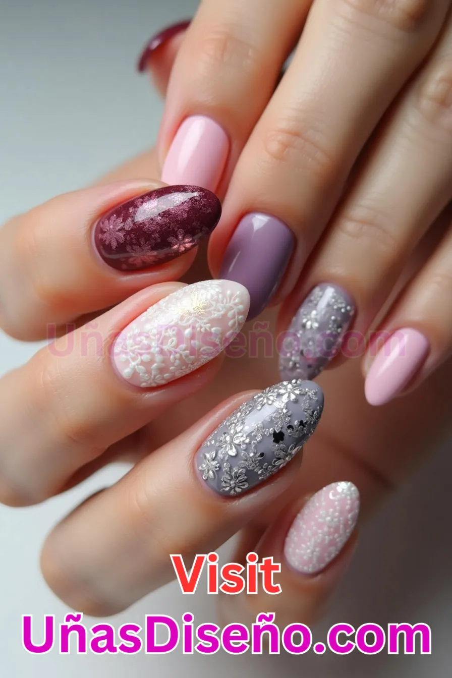 15. Vintage Lace Almendra - Reinventa tu Manicura 25 Diseños de Uñas Almendra Impresionantes para (5).jpeg