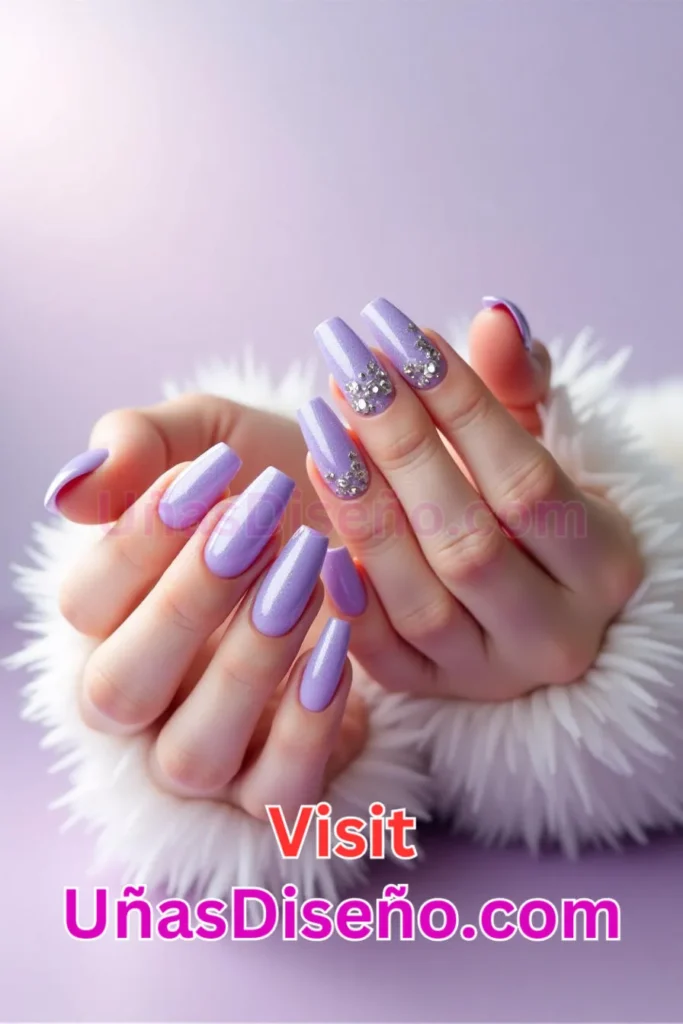 16. Uñas de Gel Lavanda - Dale Glamour a tus Uñas La Guía Definitiva para 25 Esmaltes de Gel con Gelly y Gelish (5).jpeg