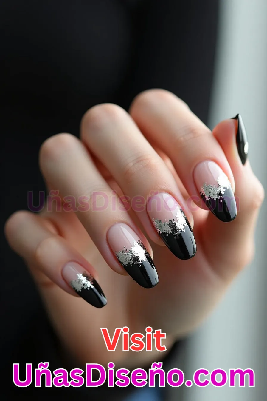 17. Manicura Francesa Inversa con Papel de Aluminio (9)