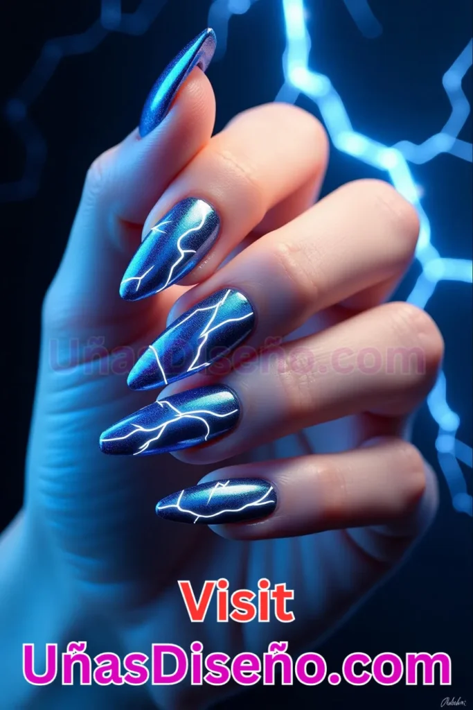 19. Destello Azul Eléctrico - 25 fascinantes ideas de esmaltes de uñas de gel para un look de salón perfecto (6).jpeg