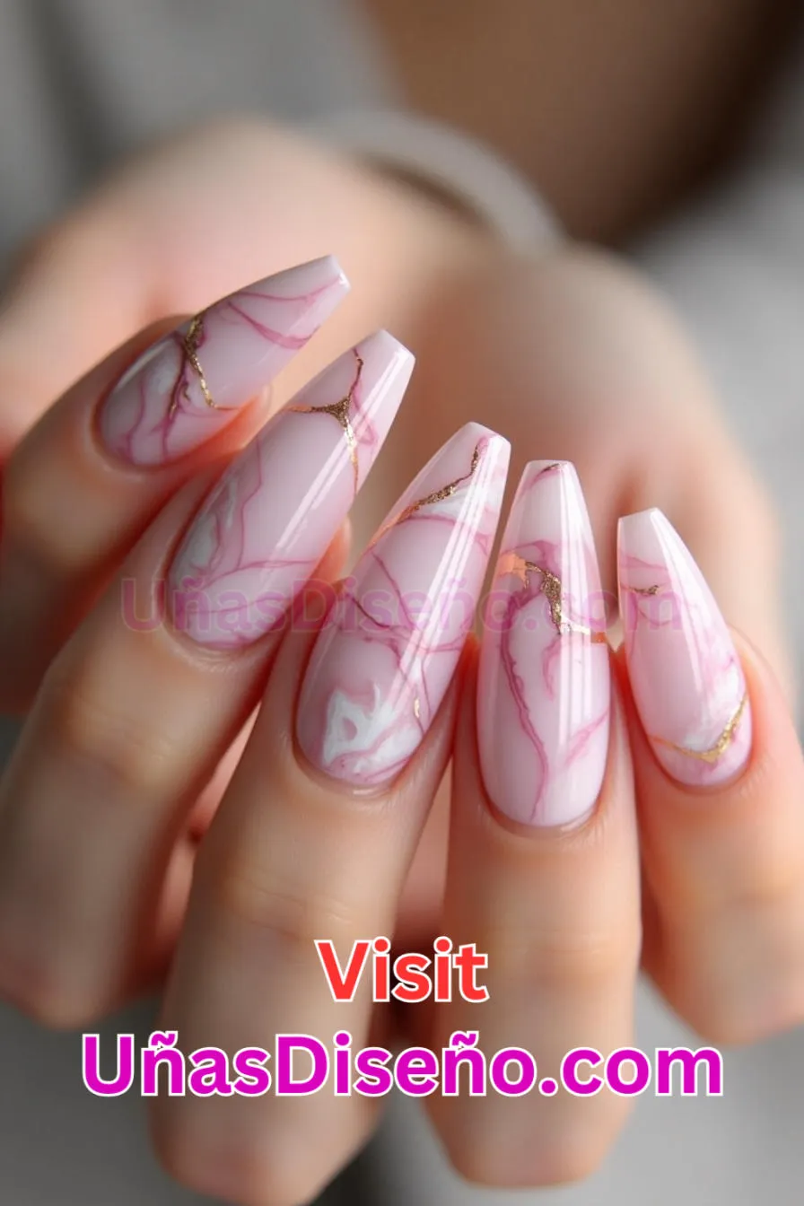 5 Diseños de uñas de cuarzo rosa mejores diseños de uñas acrílicas para una manicura elegante y duradera 1.jpeg
