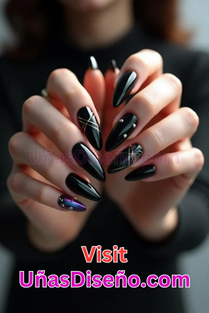 5. Elegancia en negro brillante - 25 diseños de uñas semipermanentes únicos para un estilo duradero y sofisticado (2).jpeg