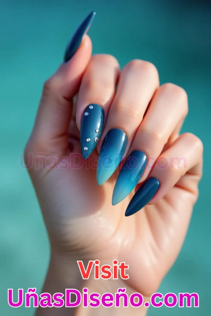 6. Azul Océano Serenidad - Mejora tu manicura 25 esmaltes de gel y gelatina elegantes y duraderos (4).jpeg