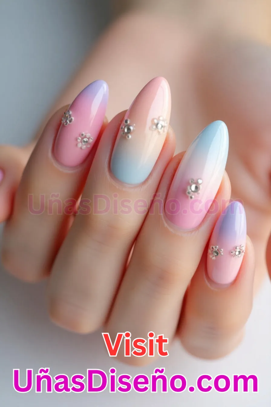 7. Patrones geométricos Almendra - 20 Uñas de Almendra Elegance Diseños exclusivos para un look sofisticado (2).jpeg