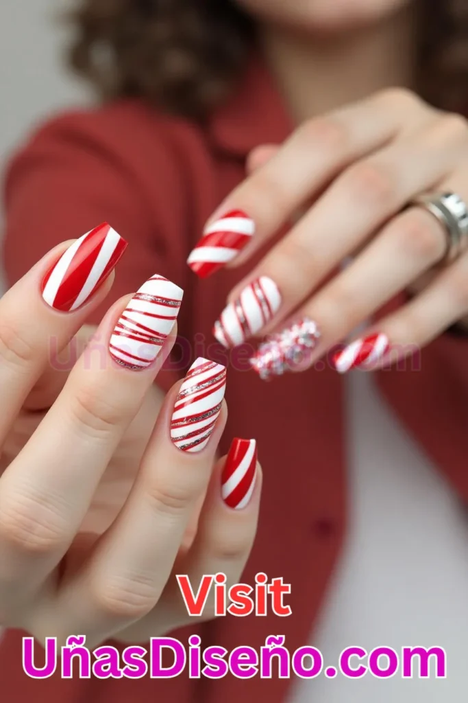 9. Bastones Rojos con Franjas Blancas Diseños de Uñas Navideñas (1).jpeg