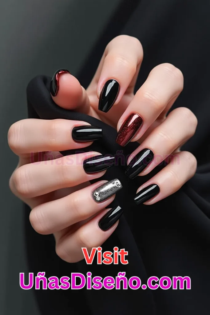 9. Uñas de gel negro brillante - Dale Glamour a tus Uñas La Guía Definitiva para 25 Esmaltes de Gel con Gelly y Gelish (12).jpeg